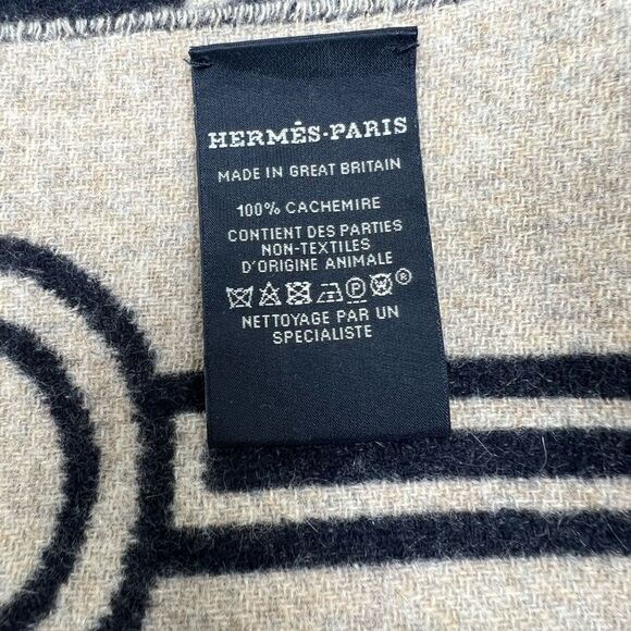 Hermes 100% Cashmere Casaque Muffler Porte-Clefs Scarf Unisex Gifts - Picture 3 of 5